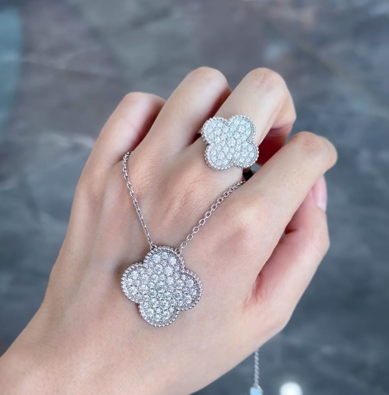 Vca Rings